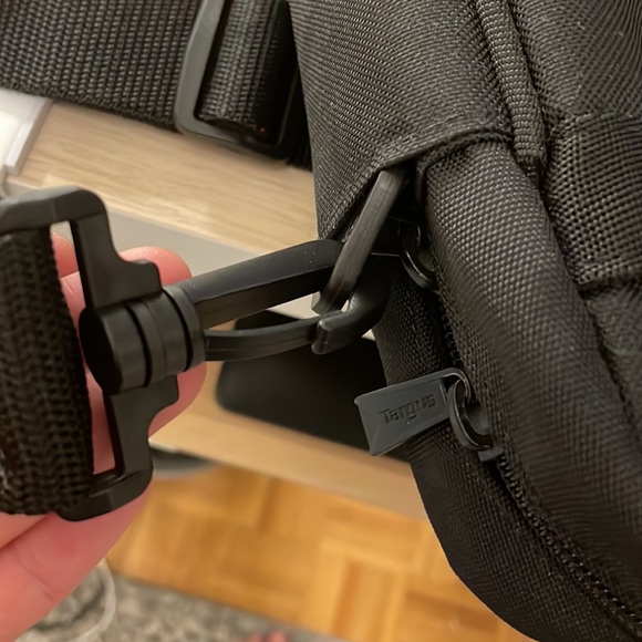 Targus laptop bag - Picture 5 of 6